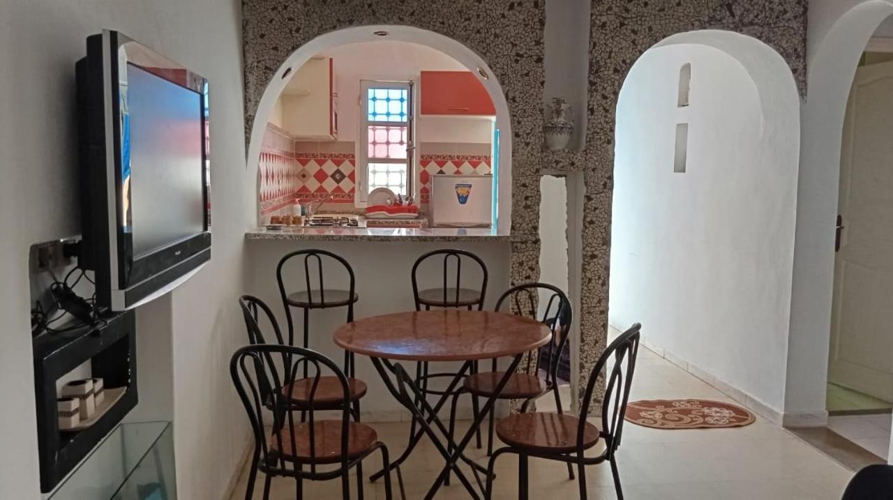 Апартаменты Studio Al Salam Djerba Midoun Avec Aspect Architectural Traditional Bien Fini Триффа Экстерьер фото